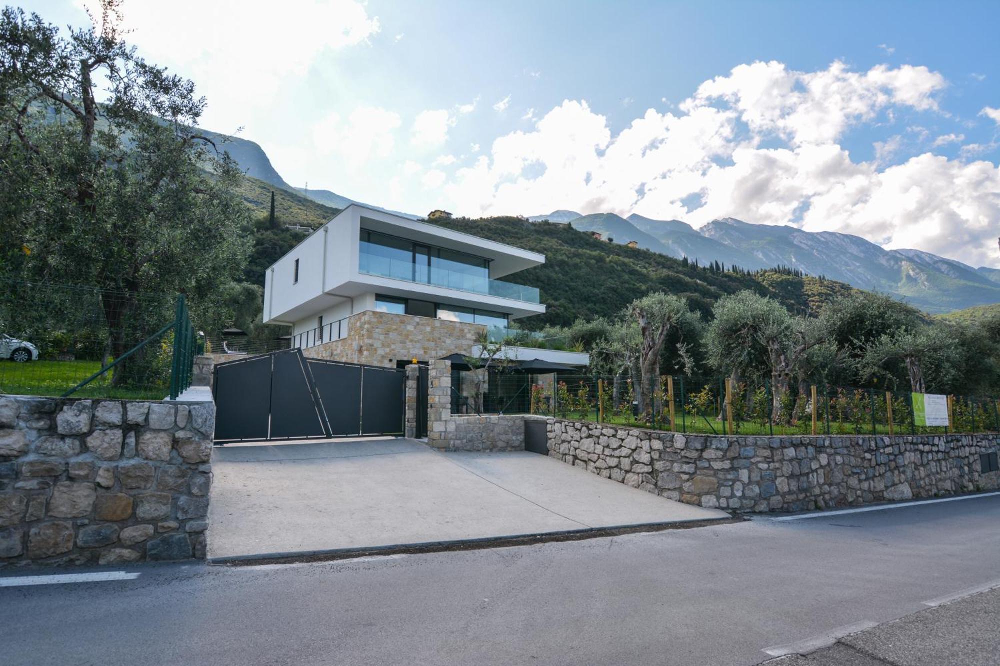 Olivo Luxury Apartments Malcesine Kültér fotó
